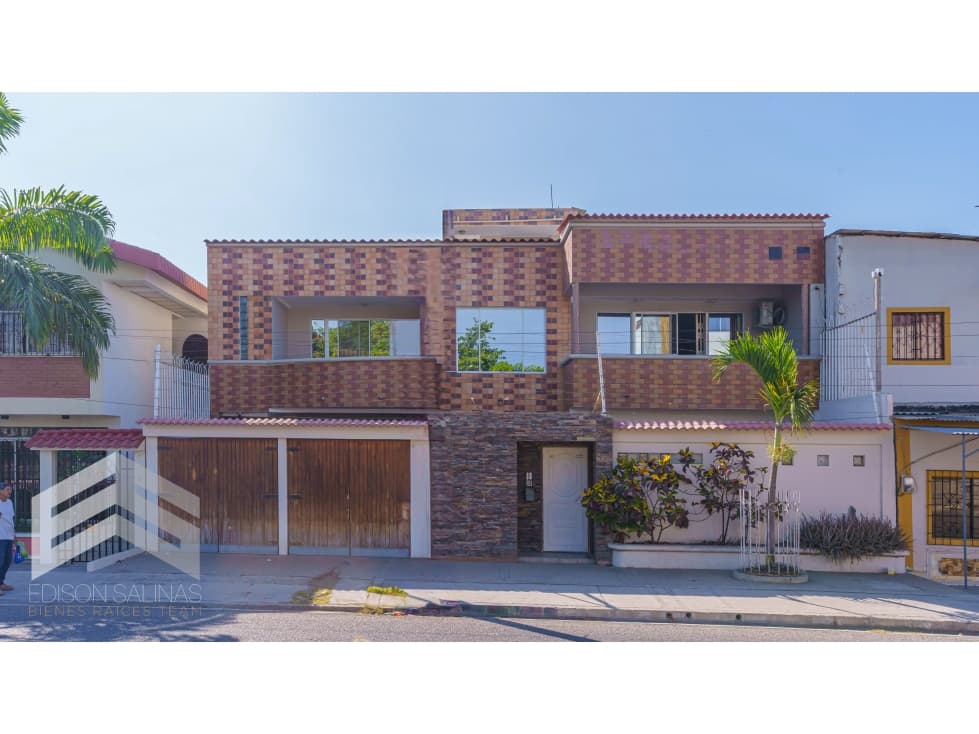 Tu nuevo hogar de 5 Dormitorios te espera en La Libertad - 1