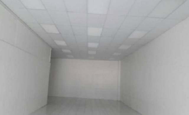LOCAL COMERCIAL en PLAZA DEL NEVADO (CAYAMBE) - 1