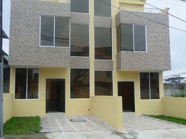 VENTA DE CASA POR ESTRENAR - 1