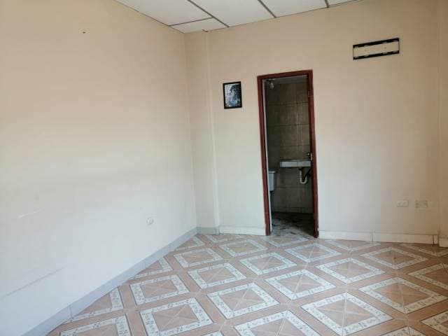 OFICINAS DE ARRIENDO - 1