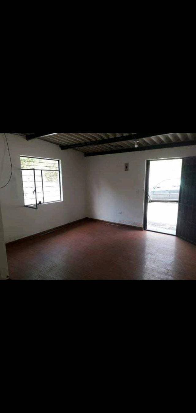 Rento hermosa propiedad sector Guapulo, por su ubicación es ideal para empresas de seguridad, call center, bodegas, u oficinas - 1