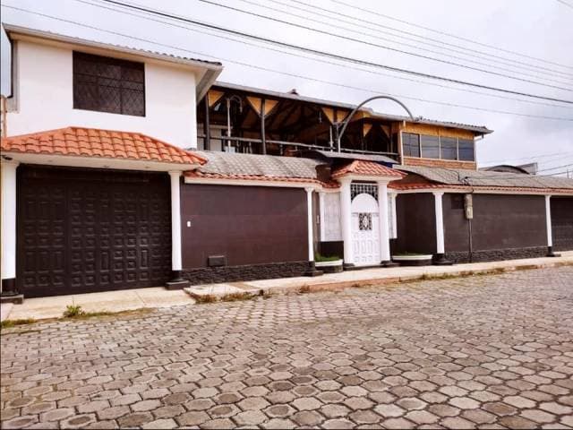 AHORA CON MEJOR PRECIO $340 000 INVIERTE Y GENERA CASA PARA NEGOCIO - 1