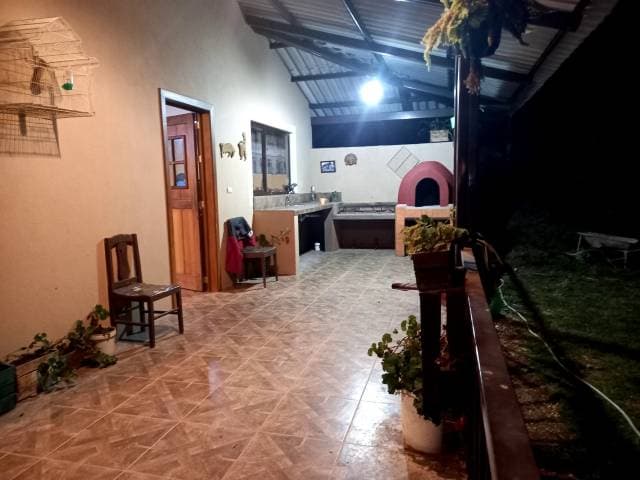 Casa con 1500m de terreno - 1