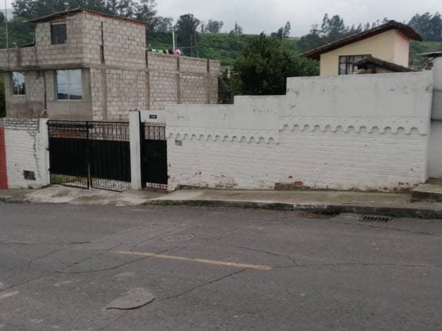 Venta de terreno con casa - 1