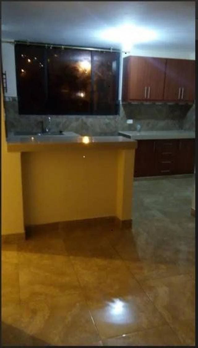 Arriendo Departamento en Cumbayá - 1