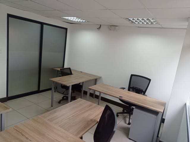 ALQUILER DE OFICINAS - 1