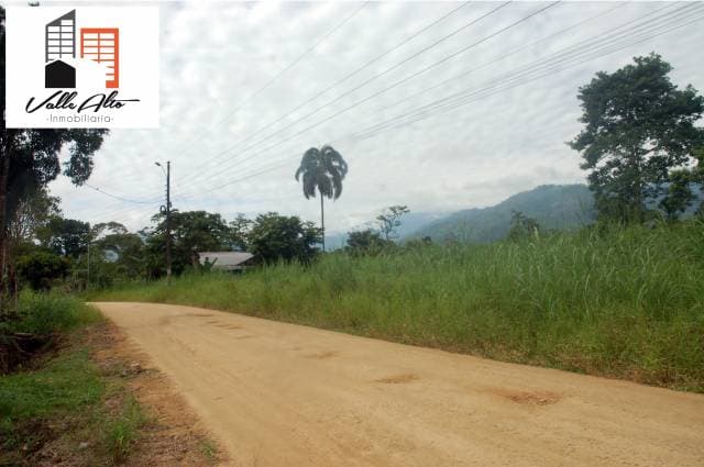 TERRENO AMPLIO EN BELÉN CERCA DE SUCUA. - 1