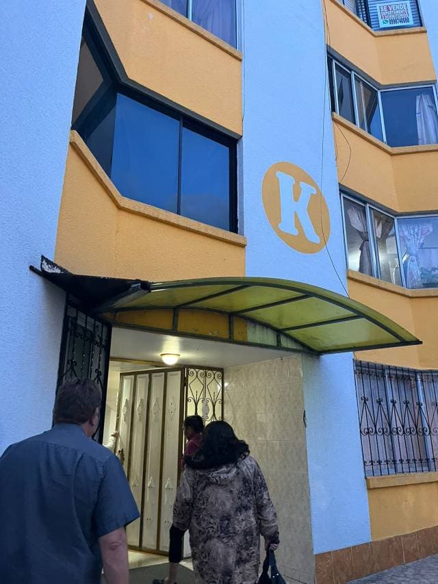 ARRIENDO EN ANTICRESIS - 1