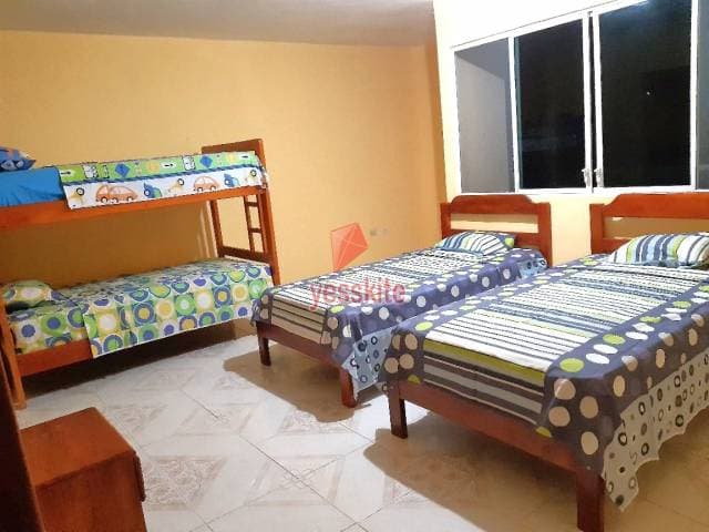 Vendo Edificio Hotel Instituto, Tonsupa, Atacames - 1