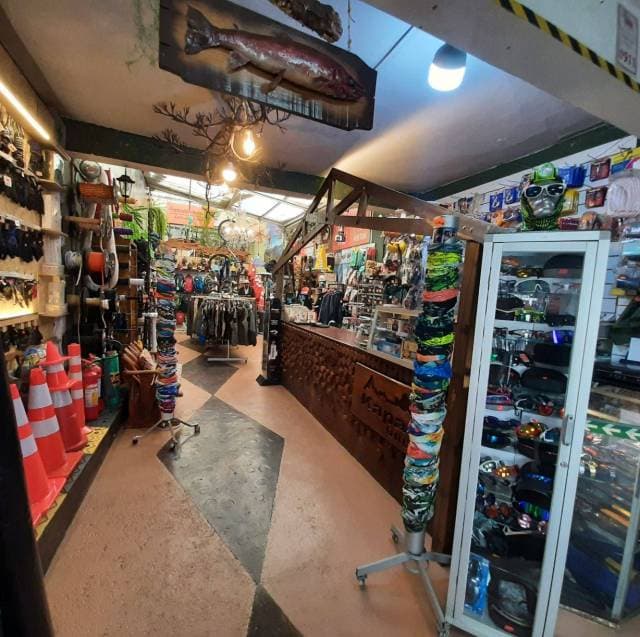 De venta Almacén con mucho prestigio en el centro de Riobamba - 1