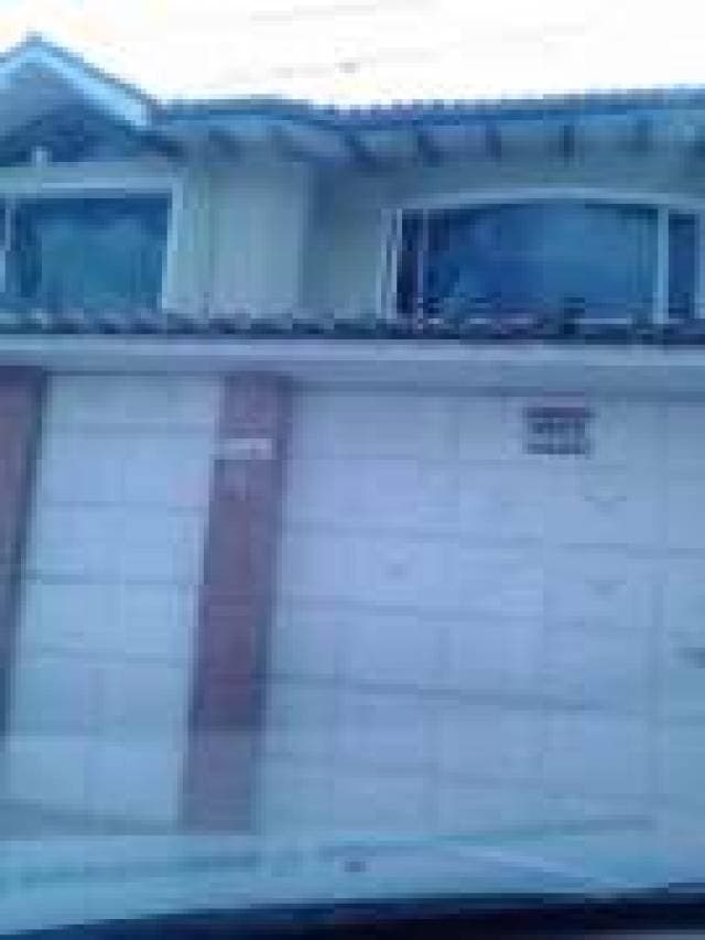 ARRIENDO CASA EN IBARRA - 1