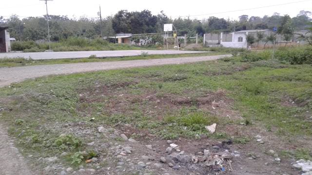 Venta de Solar en hermosa zona. Esquinero. - 1