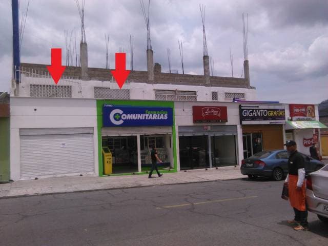 VENTA DE LOCAL COMERCIAL EN LA KENNEDY - 1