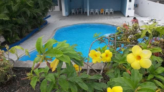 Arriendo departamento en Tonsupa - Esmeraldas - 1