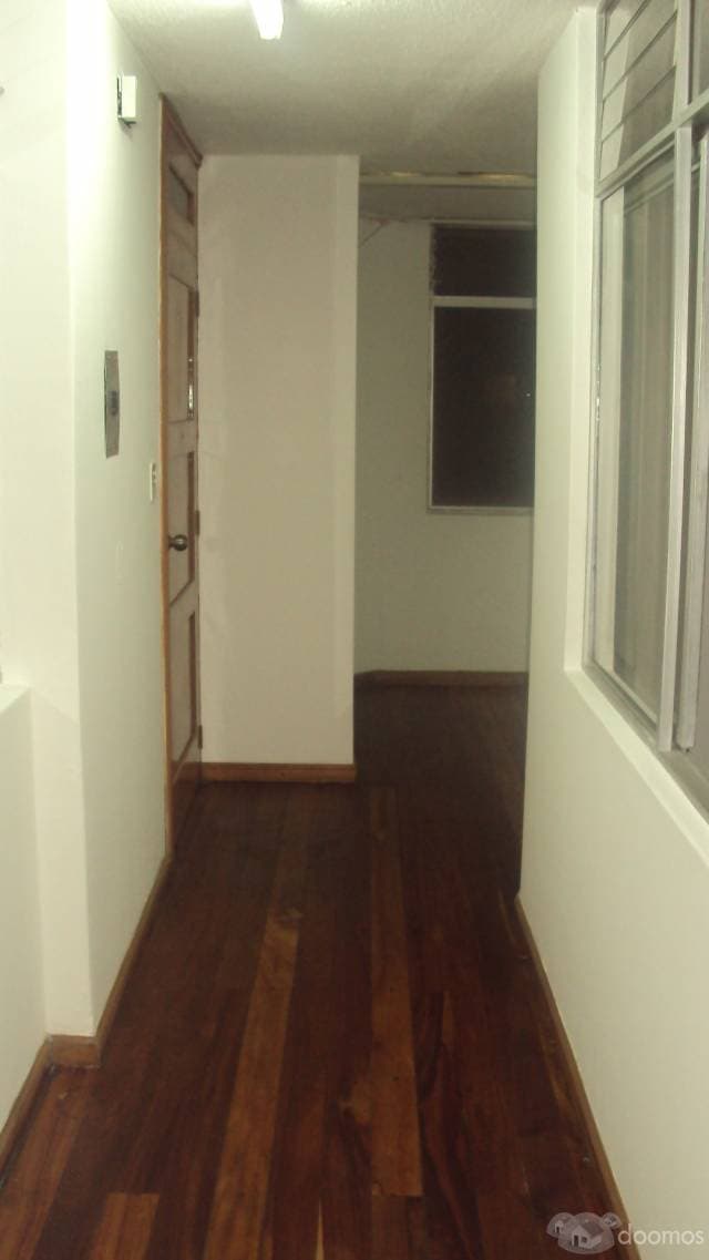 ARRIENDO DEPARTAMENTO PREFERIBLE PARA ESTUDIANTES O FAMILIA CORTA NO NIÑOS. - 1