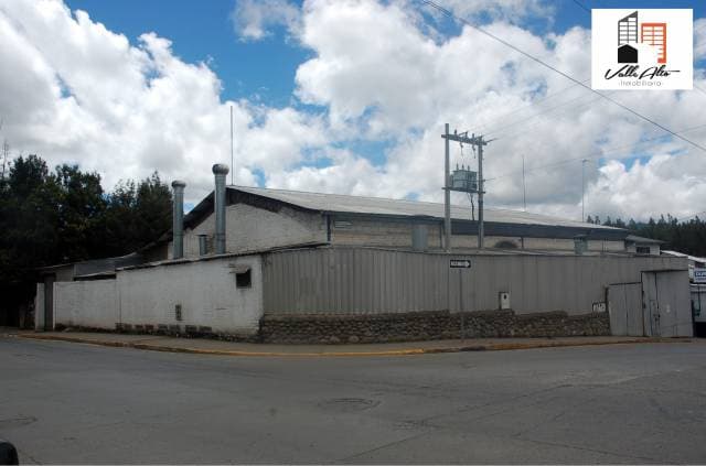 NAVE EN EL PARQUE INDUSTRIAL DE CUENCA - 1