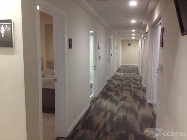 Alquilo oficinas modernas y versatiles en Cumbaya con todos los servicios incluidos!!! - 1