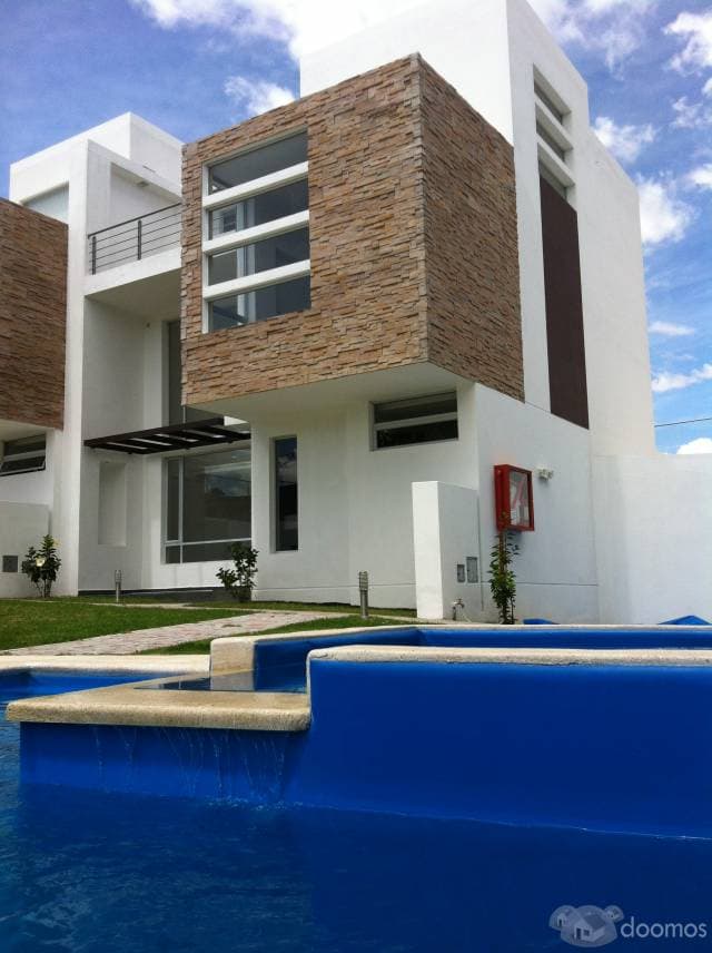 Casa en Tumbaco Hermoso Conjunto FINCA LAUREL - 1