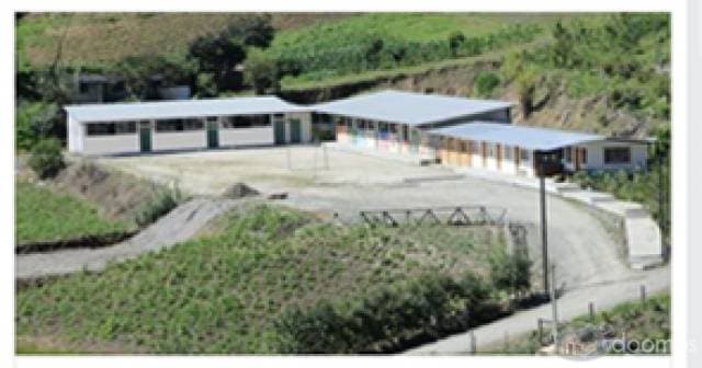 SE VENDE TERRENO  GRANDE CON CONSTRUCCIÓN - 1