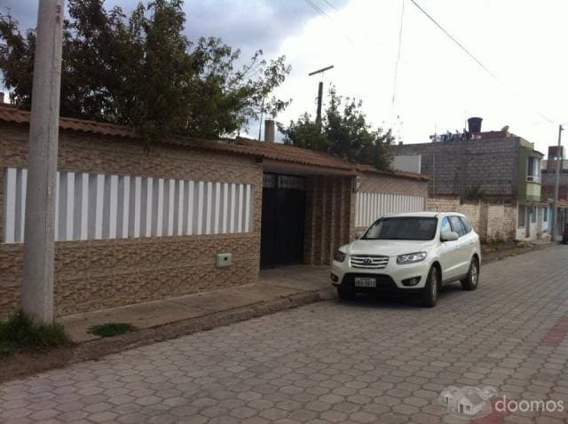vendo casa grande de oportunidad en riobamba - 1