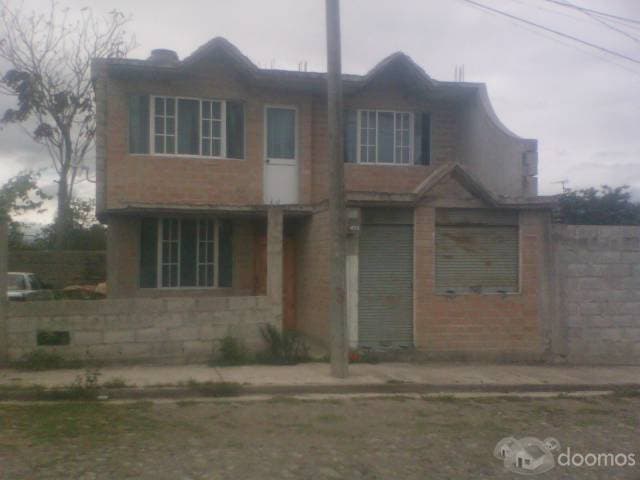 VENDO CASA EN $ 65.000 NEG. - 1