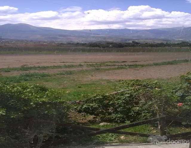 LINDA PROPIEDAD DE 2.5 HAS CERCA A ATUNTAQUI - 1