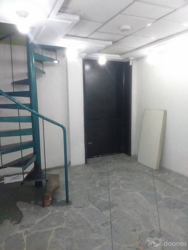 ARRIENDO LOCAL COMERCIAL/BUENA UBICACIOB - 1