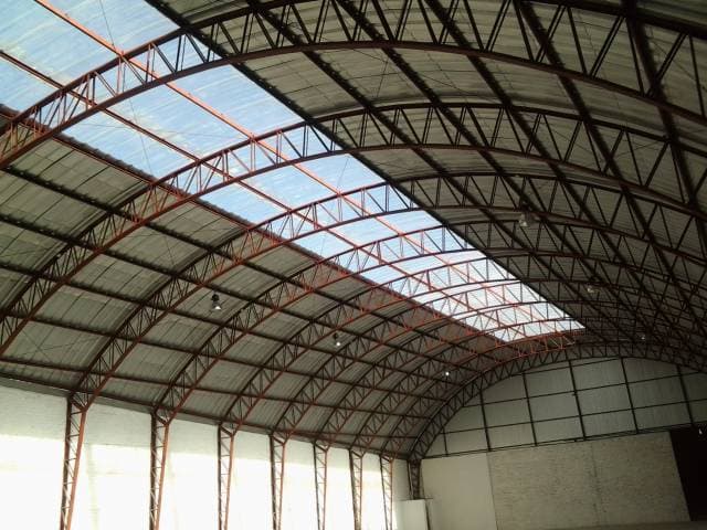 ARRIENDO BODEGA 1000  m² cubiertos - 1