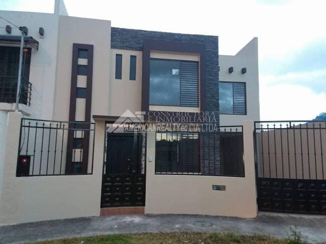 CASA EN VENTA EN BIBLIAN ID:#18 - 1