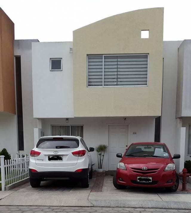 Casa en  venta Calderon - 1