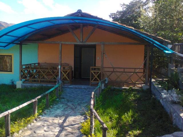 CASAS DE ARRIENDO EN VILCABAMBA - MALACATOS - 1