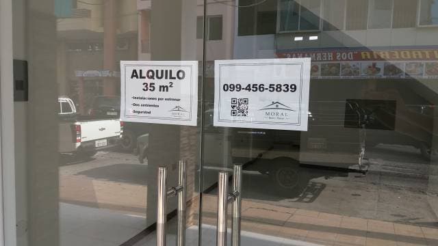 Alquilo Local Comercial 35m2, Luminoso, Seguro, centro de Quevedo - 1
