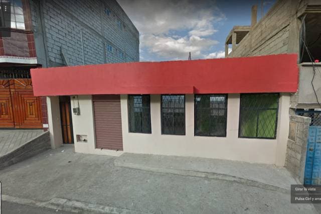 Vendo casa de oportunidad con local en el sector Nuevos Horizontes del sur - 1