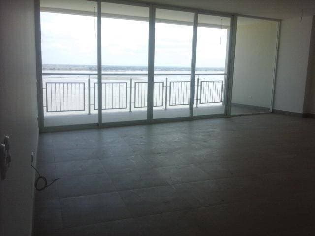 Departamento en Condominio Blue Bay. - 1