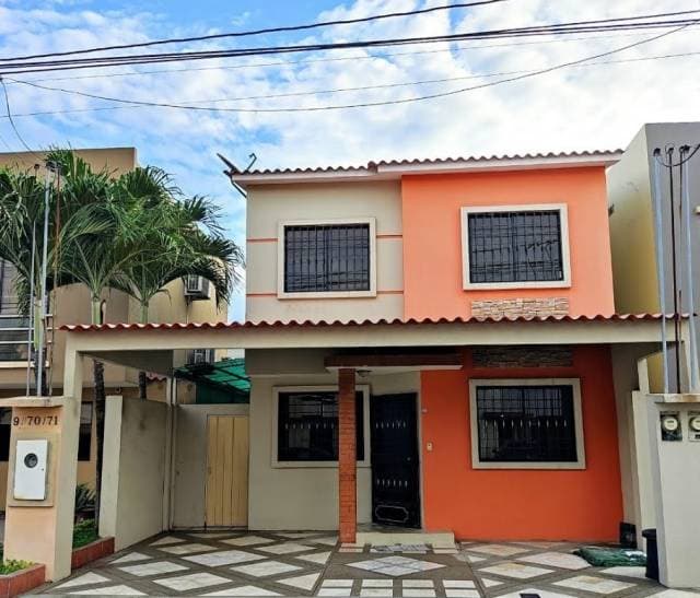 ALQUILO CASA - 1