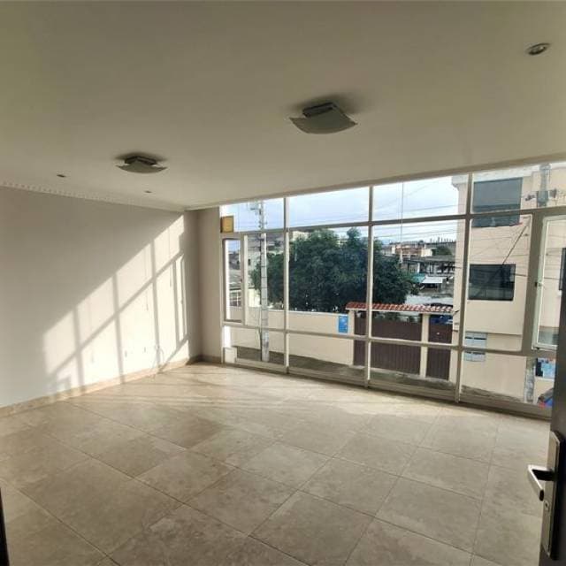 Hermoso Departamento Edificio Aurora - Conocoto - 1