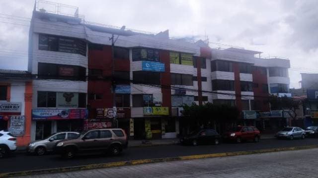 ARRIENDO OFICINA DE 45M2 SECTOR NORTE - 1