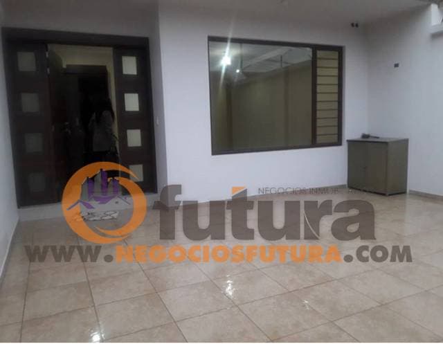 2 LINDAS CASAS DE VENTA POR EL SECTOR TRES PUENTES  $138.000 - 1