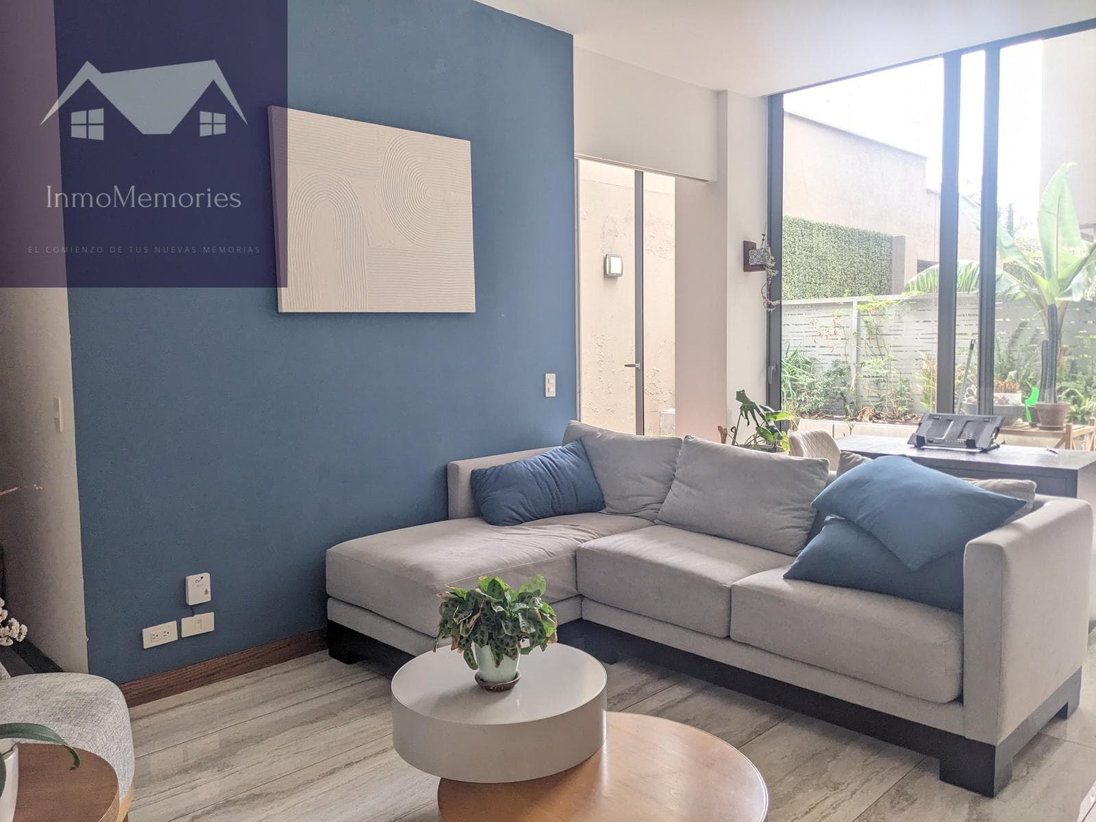 Linda suite de arriendo amoblada, terraza, piscina, Conjunto Privado, San Juan de Cumbayá - 1