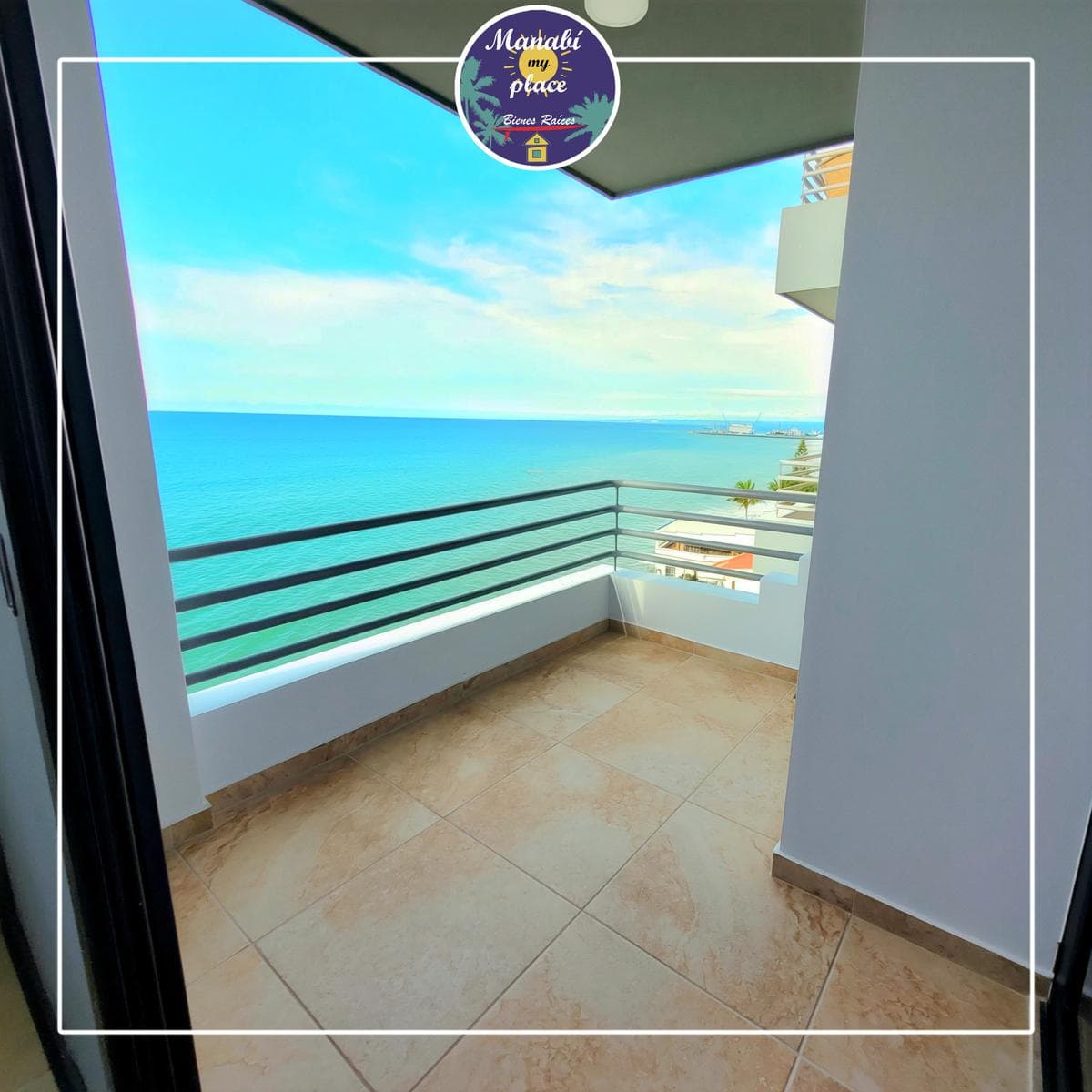 Venta departamento 3 dormitorios con vista al mar en Sur de Manta - 1