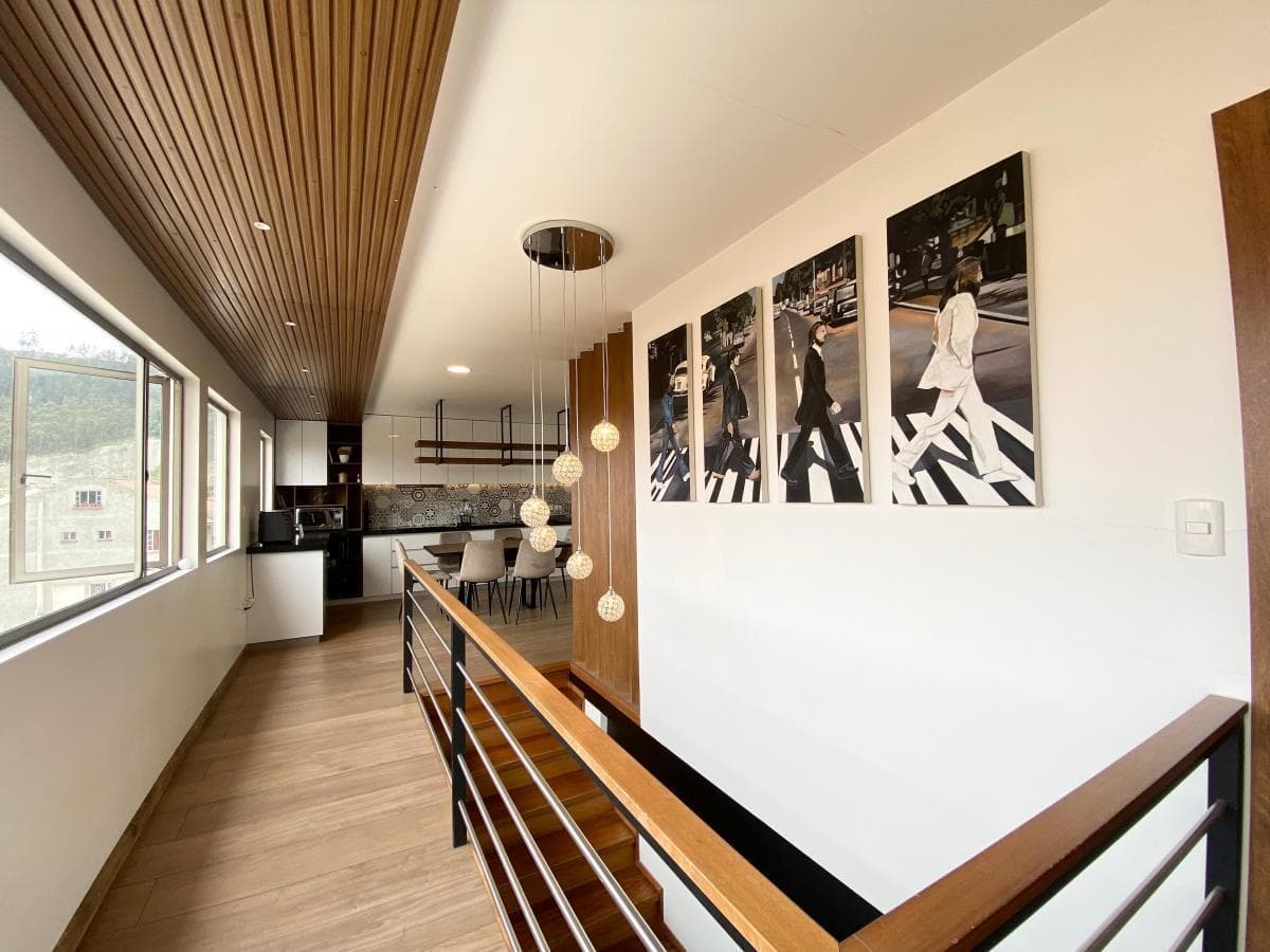 HERMOSO PENTHOUSE EN VENTA, SECTOR MALL DEL RIO - 1