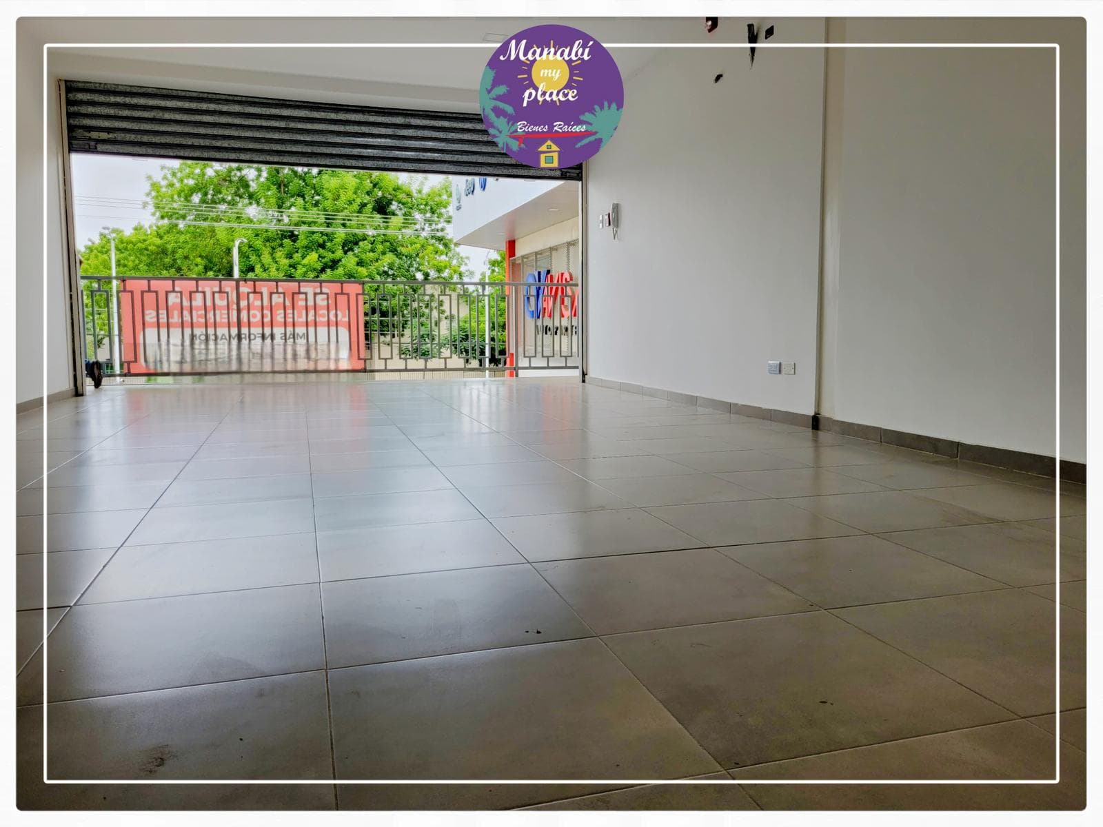 Local Comercial en Calle 113 - 1