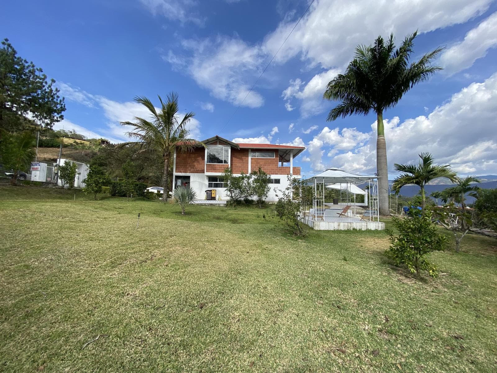 HERMOSA QUINTAEN VENTA, SECTOR YUNGILLA - 1