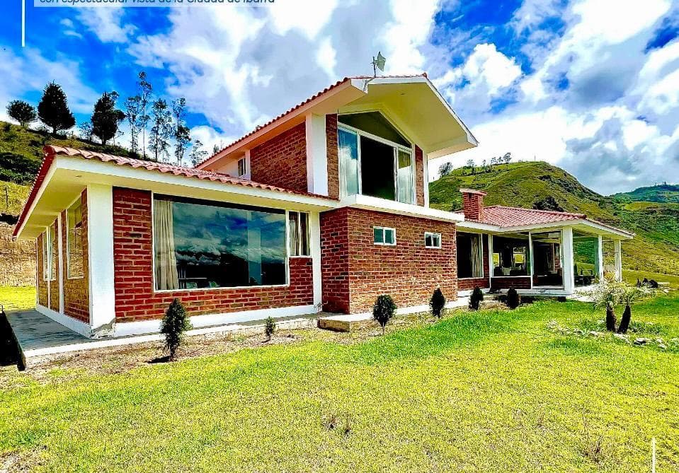 Finca de 1 hectárea en venta en IBARRA - 1