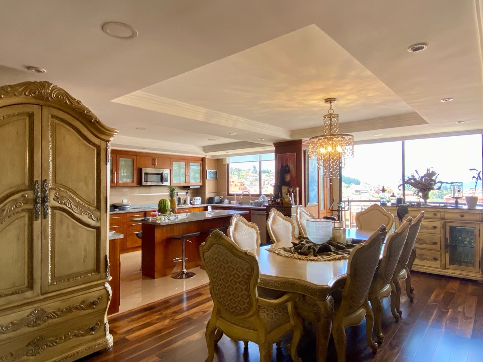 HERMOSO DEPARTAMENTO EN VENTA, SECTOR ORDOÑEZ LASSO - 1