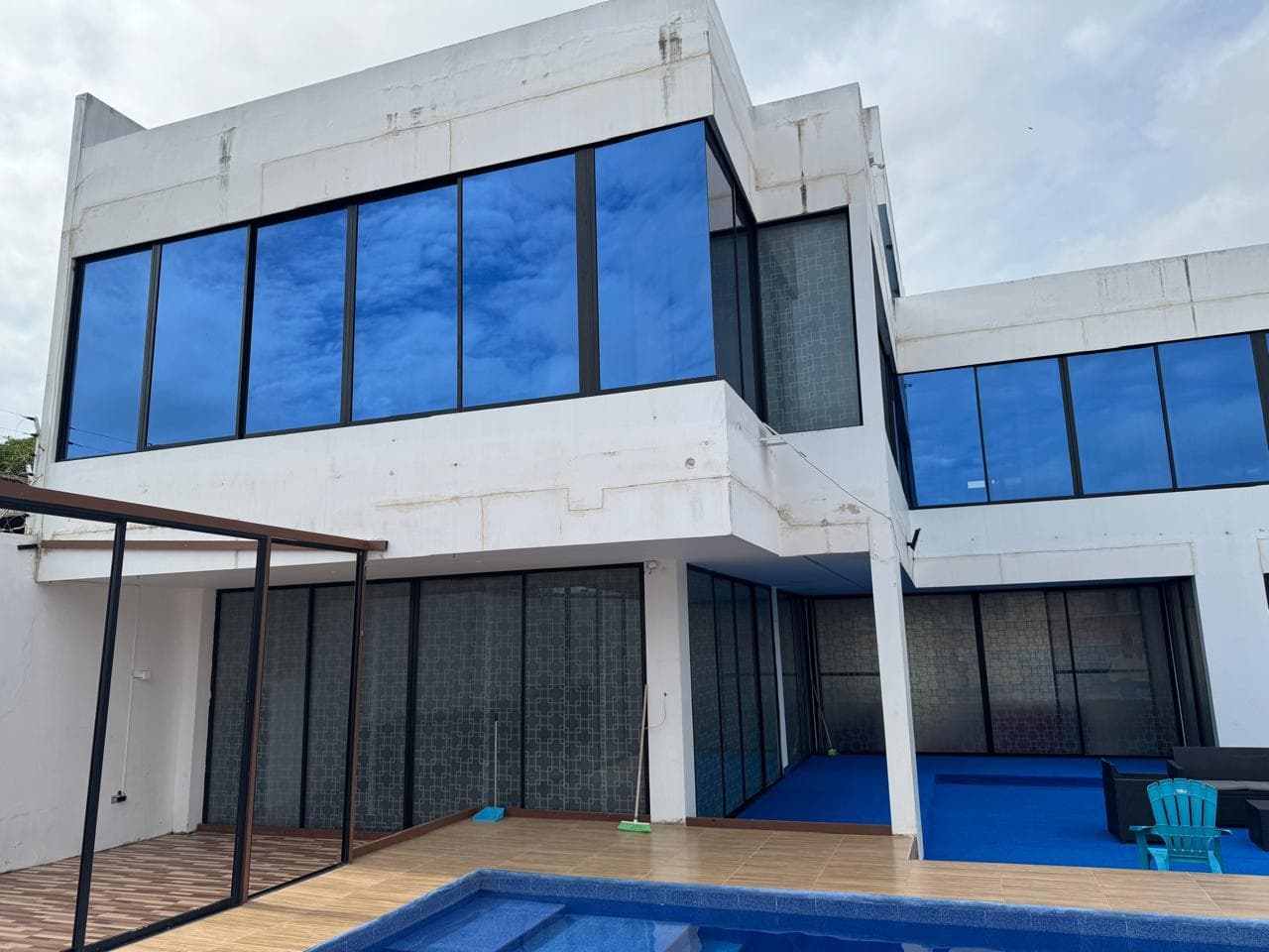 Casa en venta en Tonsupa, a una cuadra playa. - 1