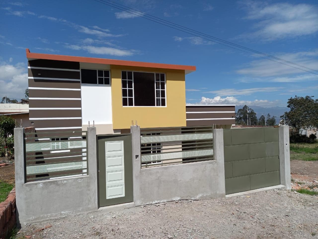 Casa en venta e Ibarra Santa Rosa del Tejar - 1