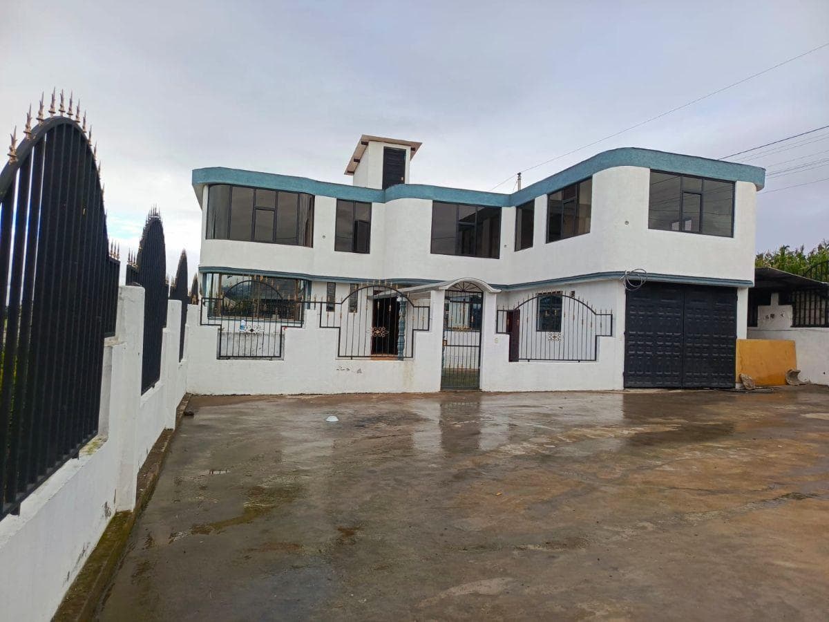 CASA EN RENTA EN BENÍTEZ. PELILEO - 1