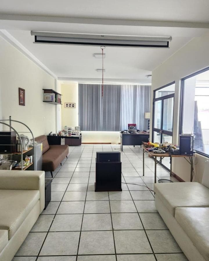 CASA RENTERA EN VENTA - 1