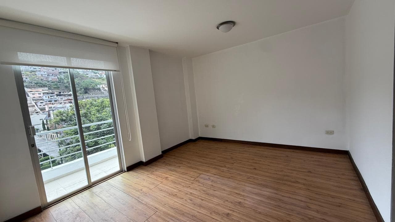 Departamento en Norte de Ambato - 1